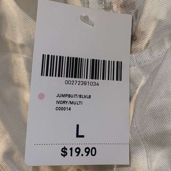 Forever 21 Floral Romper - Picture 3 of 4